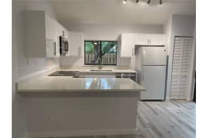 630 Commodore Dr #245, Plantation, FL 33325, Sold 09/01/22