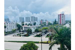 3140 S Ocean Dr, Hallandale Beach, FL 33009, Sold 11/02/22
