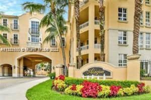 3001 NE 185th St APT 525, Aventura, FL 33180, Sold 09/23/22