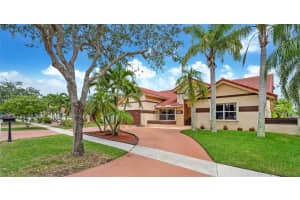 16234 NW 14th St, Pembroke Pines, FL 33028, Sold 07/25/22