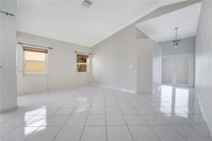 9935 NW 26th St, Doral, FL 33172, Sold 07/26/22