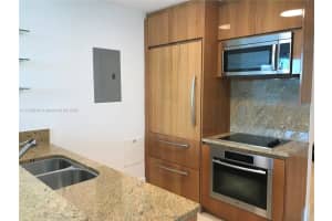 50 South Pointe Dr, Miami Beach, FL 33139, Sold 08/26/22
