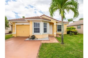 16356 NW 24th St, Pembroke Pines, FL 33028, Sold 07/21/22