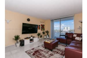 137 Golden Isles Dr, Hallandale Beach, FL 33009, Sold 10/28/22