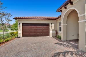 6435 SW 55th Pl, Davie, FL 33314, Sold 08/18/22
