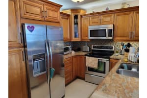 3725 S Ocean Dr APT 608, Hollywood, FL 33019, Sold 07/09/22