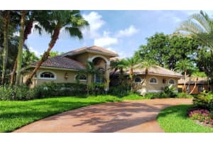 13140 SW 28th Ct, Davie, FL 33330, Sold 04/12/23