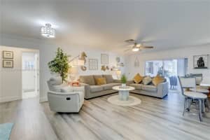 839 W Plantation Cir, Plantation, FL 33324, Sold 08/19/22