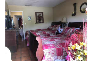 6611 SW 137th Ct, Miami, FL 33183, Sold 01/06/23