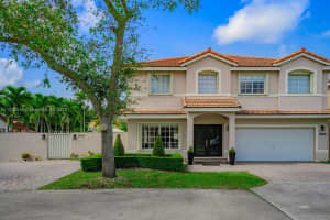 8826 NW 189th Terrace, Hialeah, FL 33018, Sold 08/19/22