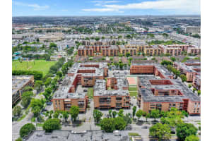 1850 W 56th St APT 2305, Hialeah, FL 33012, Sold 08/30/22