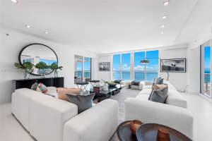 3801 Collins Ave, Miami, FL 33140, Sold 11/18/22