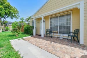 10075 Mikado Ln, Royal Palm Beach, FL 33411, Sold 08/03/22
