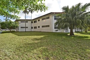 18746 NE 18th Ave, Miami, FL 33179, Sold 10/16/22