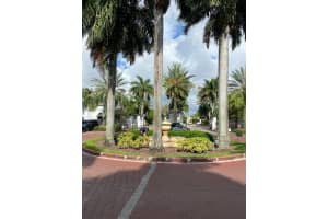 4877 NW 97th Pl #344, Doral, FL 33178, Sold 08/05/22