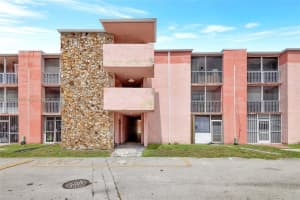 19771 SW 114th Ave, Miami, FL 33157, Sold 11/09/22