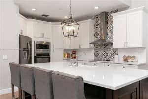 525 Slippery Rock Rd, Weston, FL 33327, Sold 08/22/22