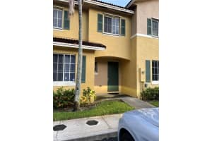 6034 SW 19th Pl, North Lauderdale, FL 33068, Sold 08/19/22