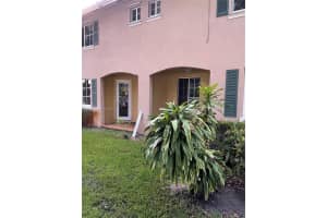 6034 SW 19th Pl, North Lauderdale, FL 33068, Sold 08/19/22