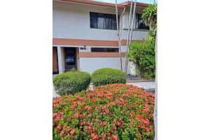 4266 SW 70th Terrace, Davie, FL 33314, Sold 08/26/22