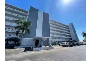 320 NE 12th Ave, Hallandale Beach, FL 33009, Sold 10/12/22