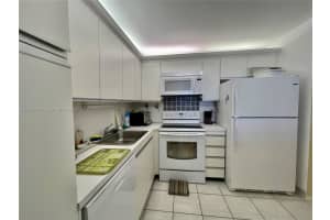 2301 S Ocean Dr APT 1006, Hollywood, FL 33019, Sold 09/07/22