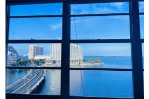 801 Brickell Bay Dr APT 970, Miami, FL 33131, Sold 07/18/22