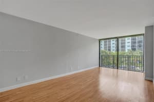 17011 N Bay Rd, Sunny Isles Beach, FL 33160, Sold 09/12/22