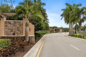 627 SW 147th Ave # 3-10, Pembroke Pines, FL 33027, Sold 09/09/22