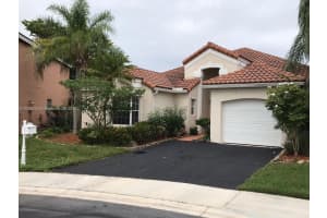 596 Bridgeton Rd, Weston, FL 33326, Sold 08/22/22