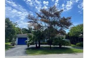 7425 SW 56th Ave, Miami, FL 33143, Sold 09/30/22