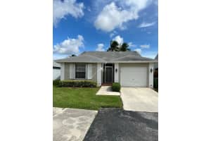 2230 SE 6th Ct, Homestead, FL 33033, Sold 10/16/22