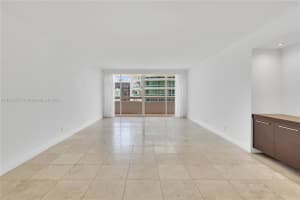 1627 Brickell Ave APT 1804, Miami, FL 33129, Sold 08/15/22