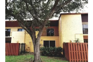 13715 SW 84th St b, Miami, FL 33183, Sold 07/27/22