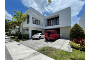 7560 NW 101st Ct, Doral, FL 33178, Sold 08/10/22