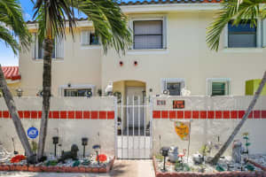 2709 San Remo Cir, Homestead, FL 33035, Sold 08/18/23