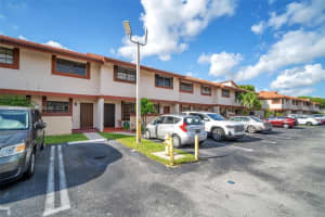 13225 SW 58th Terrace # 17-3, Miami, FL 33183, Sold 08/09/22