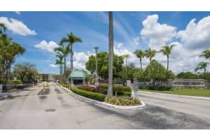 8650 SW 133rd Avenue Rd APT 421, Miami, FL 33183, Sold 08/19/22