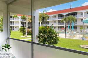 580 Egret Dr APT 104, Hallandale Beach, FL 33009, Sold 07/25/22
