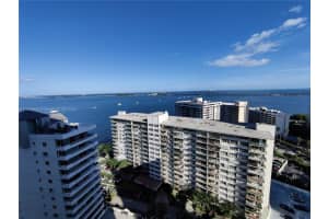218 SE 14th St APT 2005, Miami, FL 33131, Sold 07/18/22