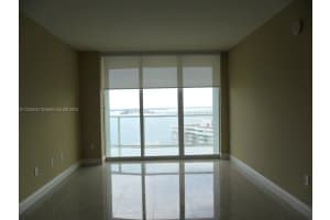 218 SE 14th St APT 2005, Miami, FL 33131, Sold 07/18/22