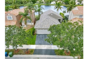 780 Stanton Dr, Weston, FL 33326, Sold 08/22/22