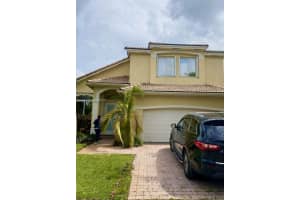 1620 SE 17th St, Homestead, FL 33035, Sold 08/29/22