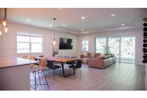 2419 Park Ridge St, Apopka, FL 32712, Sold 09/09/22