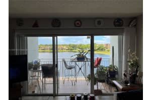 9351 Fontainebleau Blvd APT B411, Miami, FL 33172, Sold 08/15/22