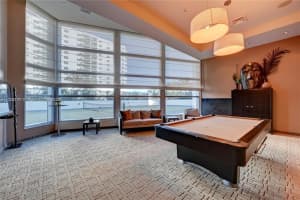 3101 S Ocean Dr APT 405, Hollywood, FL 33019, Sold 08/31/22