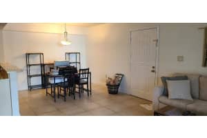 8520 SW 212th St APT 204, Cutler Bay, FL 33189, Sold 07/29/22