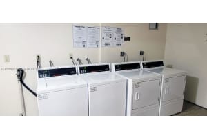 1351 NE Miami Gardens Dr, Miami, FL 33179, Sold 12/23/22