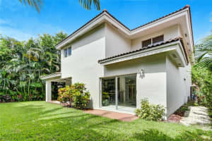 4405 NW 110th Ct, Doral, FL 33178, Sold 09/02/22