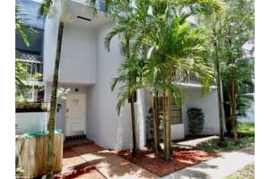 2708 S University Dr #11c, Davie, FL 33328, Sold 08/25/22